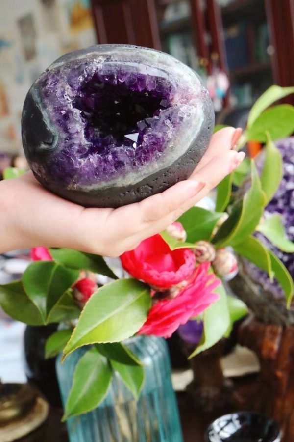 一只紫晶洞“蛋蛋”！喜欢快抢-菩心晶舍