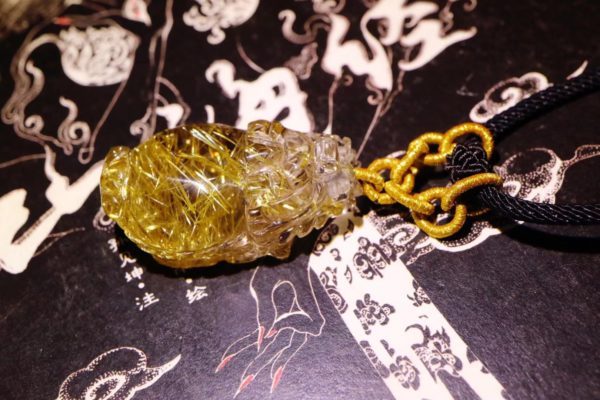 立体精工雕刻的钛晶龙龟，金光闪闪，爱了！-菩心晶舍