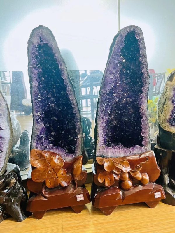 菩心的原矿紫晶洞，每一只都是精挑细选千里迢迢来的-菩心晶舍