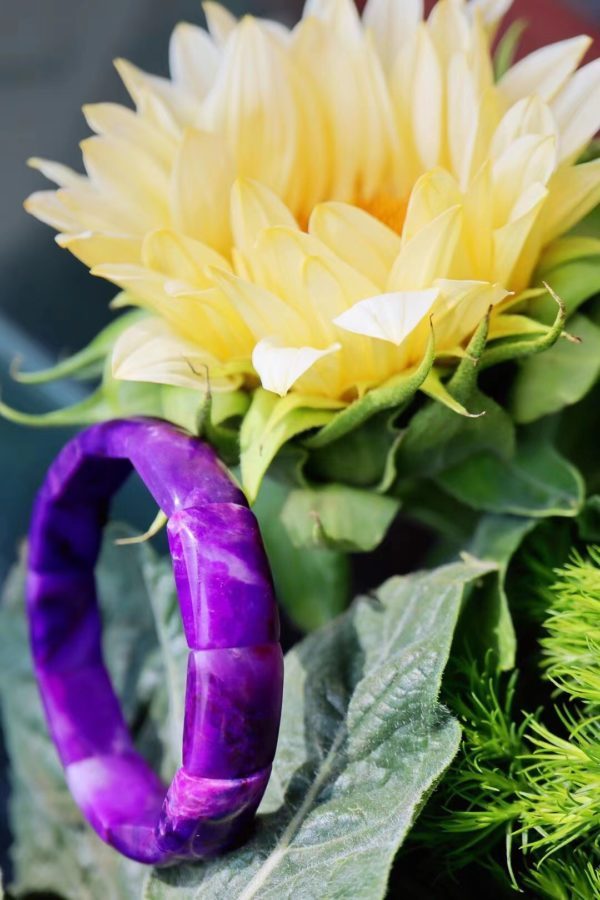 舒俱来有这个色,也太难得了吧-菩心晶舍