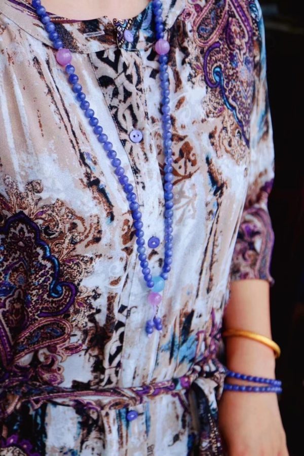 坦桑石是灵气、治愈、爱和永恒的象征-菩心晶舍