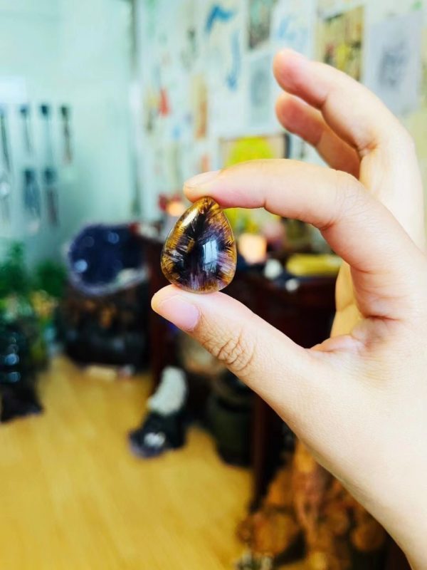 紫钛晶,它有个很美的名字叫：火焰水晶，Fire quartz-菩心晶舍
