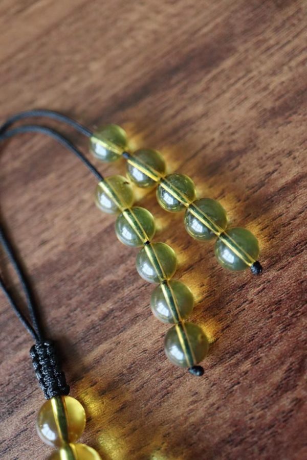 一条极简蓝珀一百零八子佛珠,时常把玩一番-菩心晶舍