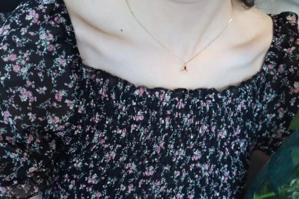 红宝石锁骨链,为自己戴上皇冠-菩心晶舍