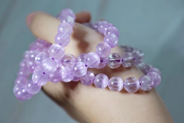 紫锂辉,敞开心灵接纳与拥抱,拥有宽恕的力量-菩心晶舍