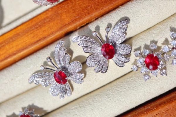 30+的小姐姐,红宝石是绝佳搭配,入门级珠宝首选。-菩心晶舍