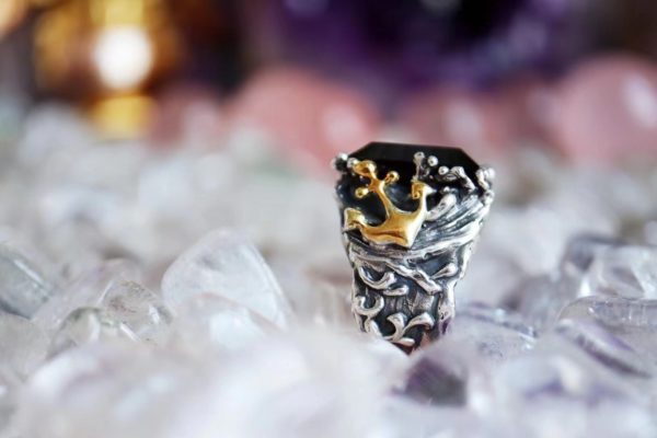 捷克陨石戒指爆款,对待自己温柔一点-菩心晶舍