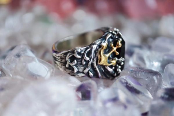 捷克陨石戒指爆款,对待自己温柔一点-菩心晶舍