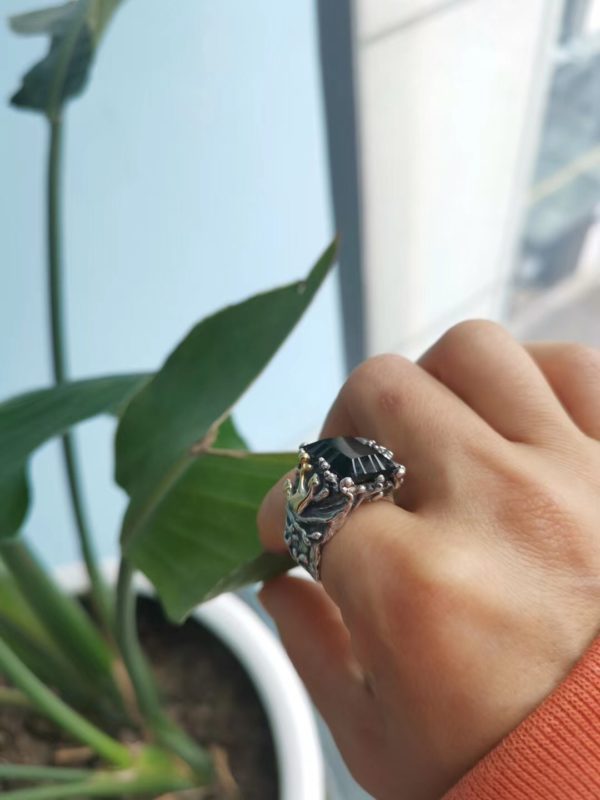 【客户返图】小姐姐戴爆款捷克陨石戒也是绝美!很特别!-菩心晶舍