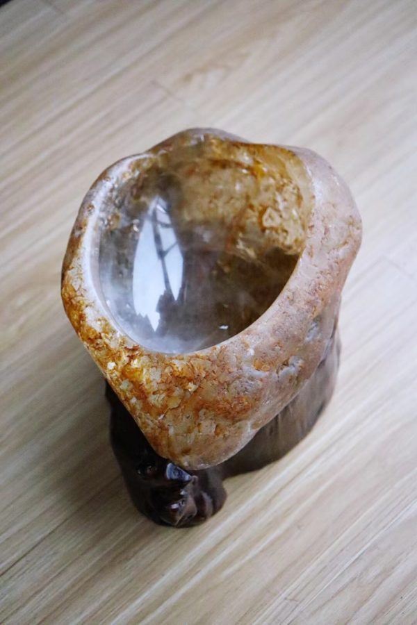 很老很老的一只带皮的白水晶聚宝盆,孤品难得-菩心晶舍