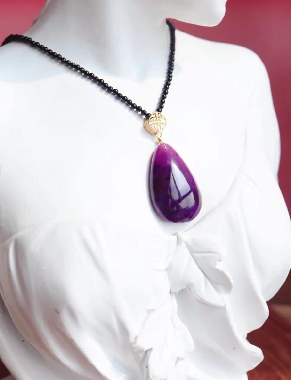 老料玉化舒俱来,优雅经典,是久看不厌的美-菩心晶舍