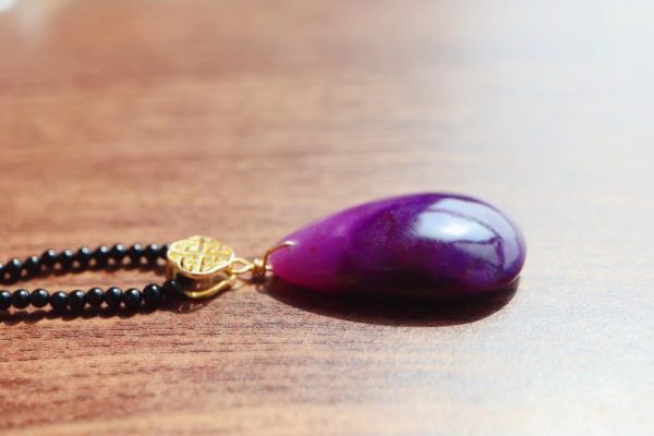 老料玉化舒俱来,优雅经典,是久看不厌的美-菩心晶舍