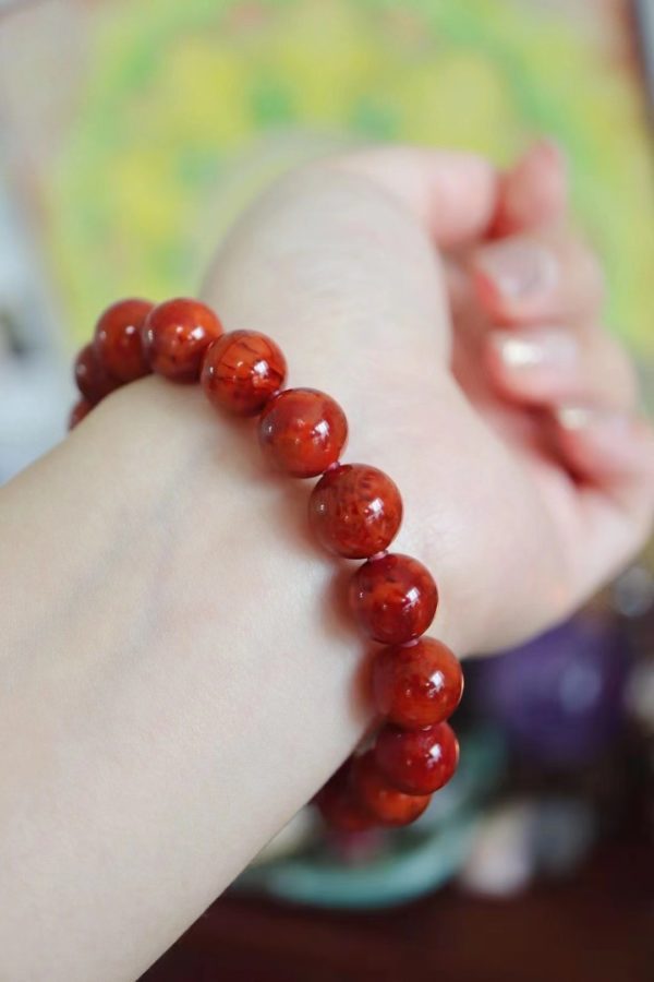 火焰纹南红玛瑙活血养颜吉祥温和而美好