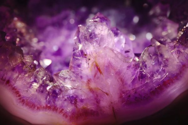 最稀有的天然紫晶洞“恐龙蛋”来也-菩心晶舍