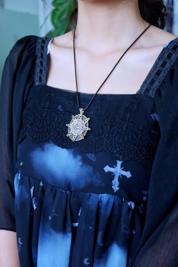 加拿大斑彩宝石贵不贵?-菩心晶舍