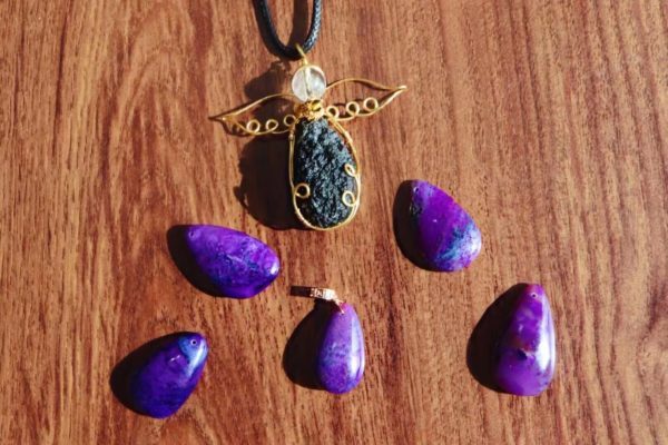 捷克陨石,心被治愈/安慰,是如此的简单-菩心晶舍