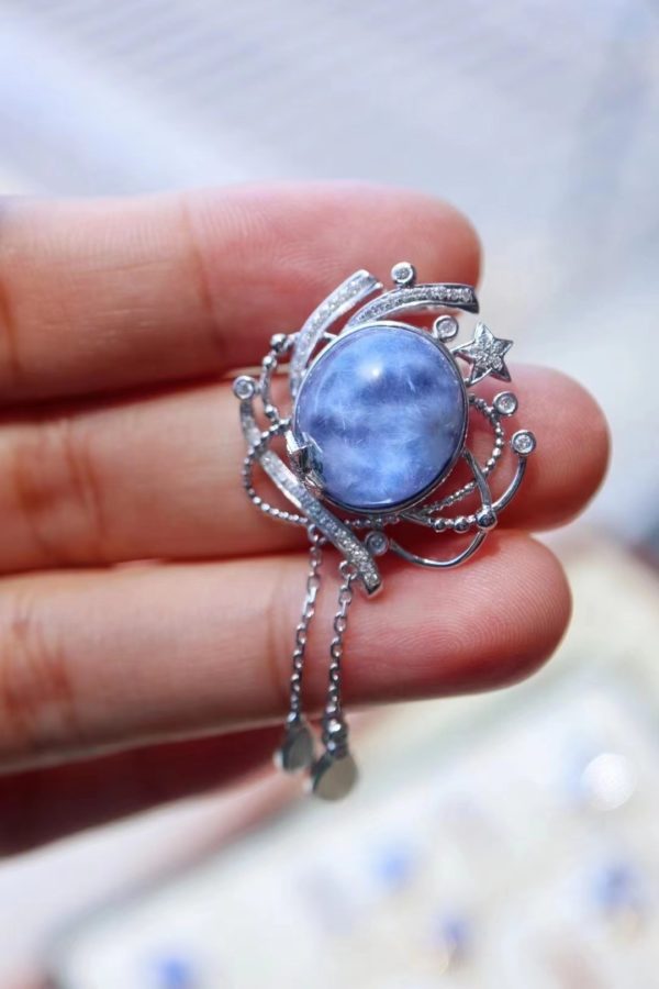 蓝发晶、蓝宝石、红宝石,仙仙的珠宝凉快下-菩心晶舍