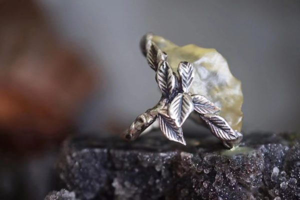 黄金陨石戒指,终于有一款新款现货了,森系,强有力的设计-菩心晶舍