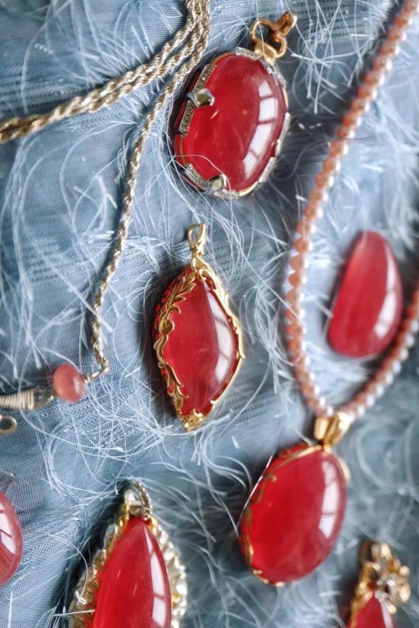 选颗红纹石，保持内心的温柔平和-菩心晶舍