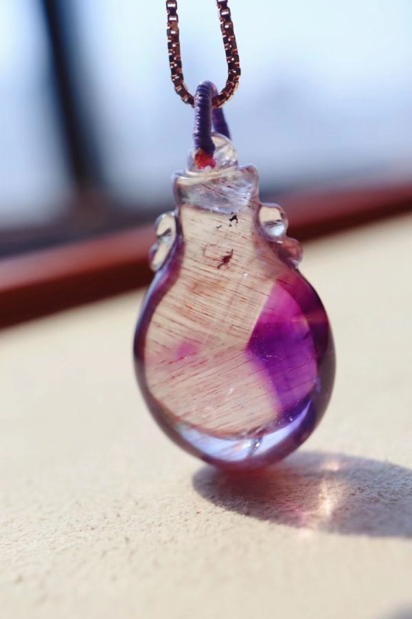 一只超七紫发晶宝瓶吊坠,寓意吉祥、富贵和旺财-菩心晶舍