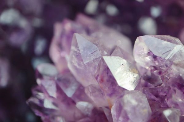 紫晶洞钱袋子,内含钛晶聚财必然财运滚滚-菩心晶舍