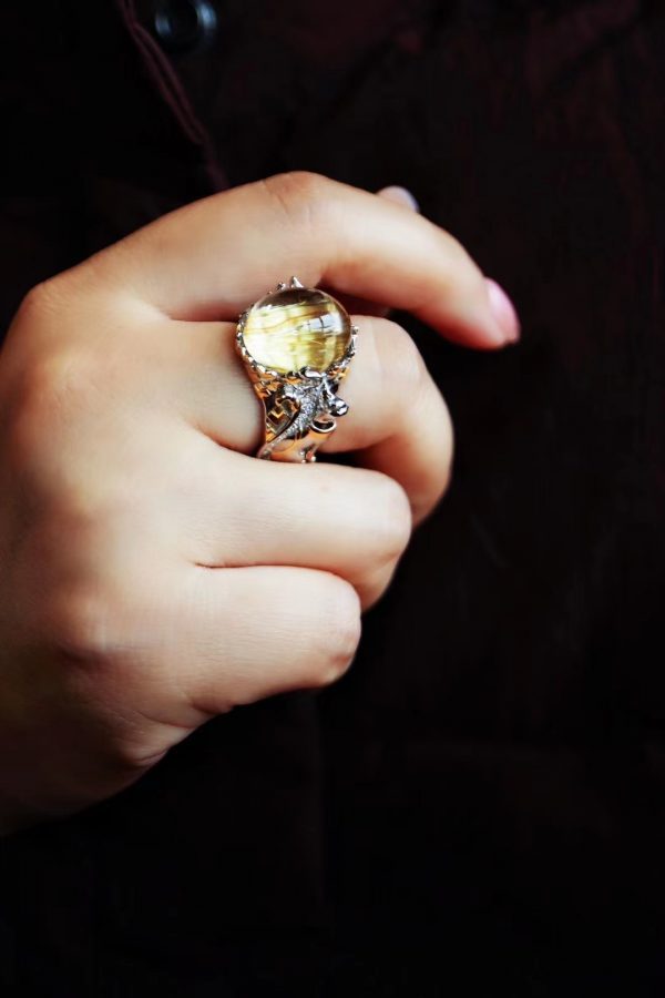 为什么越来越多的人喜欢定制钛晶首饰?-菩心晶舍