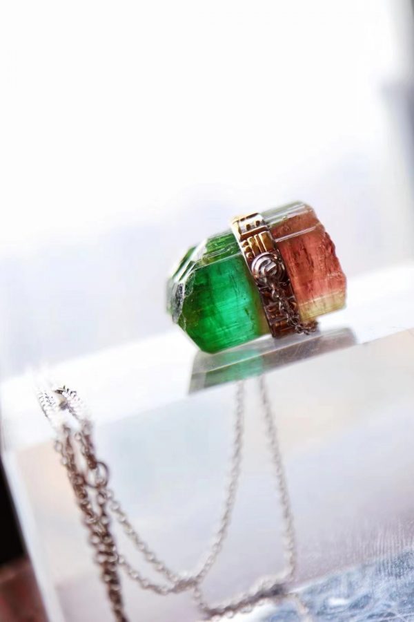 西瓜碧玺什么颜色最珍贵-菩心晶舍