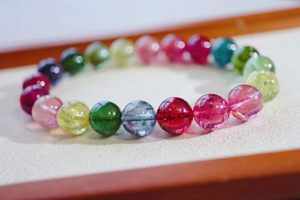 这人间的彩虹碧玺手链,自带光芒!-菩心晶舍