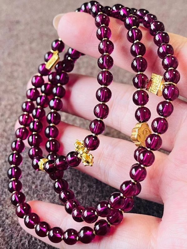 千足金跟石榴石真是绝配!-菩心晶舍