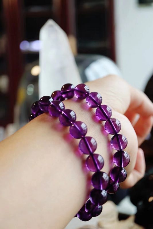 宝石级的紫水晶手链，代表高层次的爱意-菩心晶舍