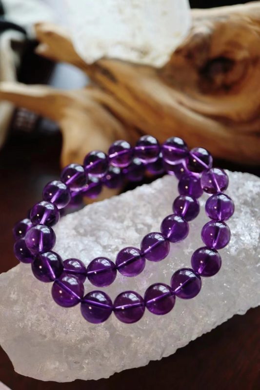 宝石级的紫水晶手链，代表高层次的爱意-菩心晶舍