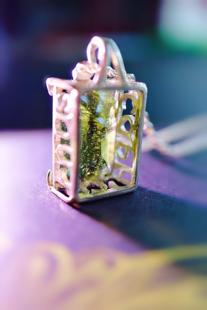 捷克陨石 【捷克陨石】我把思念写进诗笺, 一字一句都是你的眉眼温情。-菩心晶舍