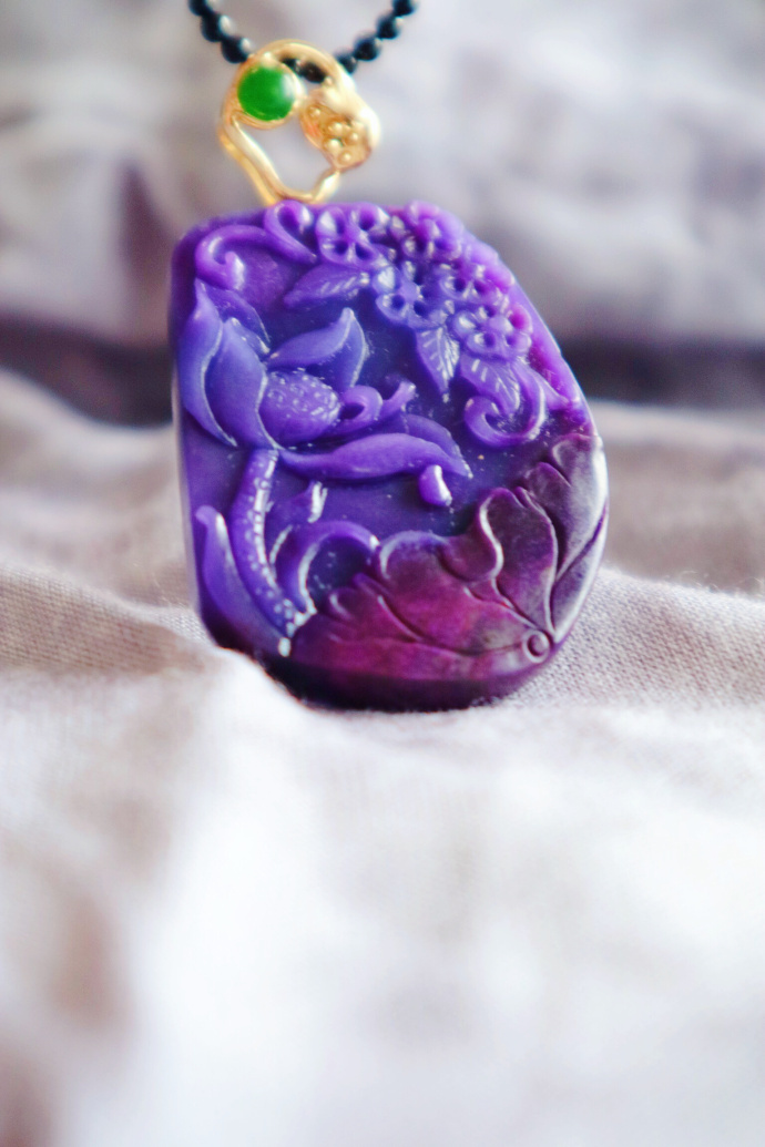 极品皇家紫舒俱来 极品皇家紫舒俱来,看取莲花净,应知不染心-菩心晶舍