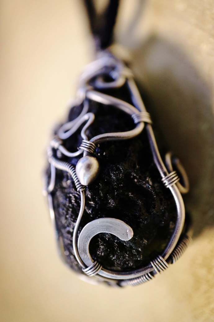 捷克陨石-母女款