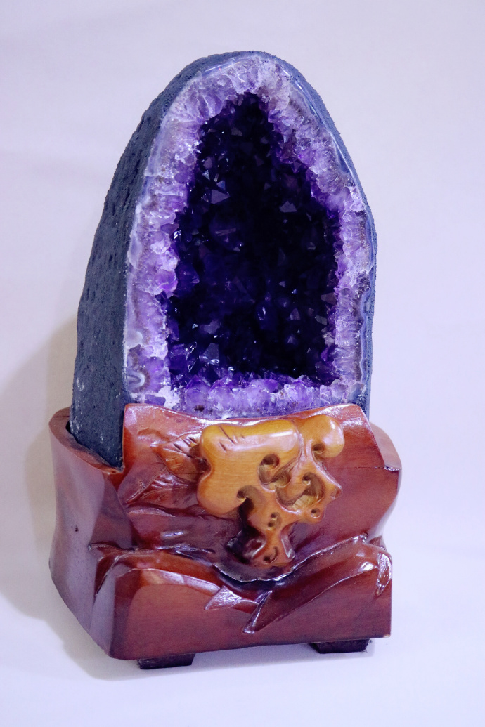 【紫晶洞|菩心】 关于晶洞,大有大的霸气,小有小的可爱