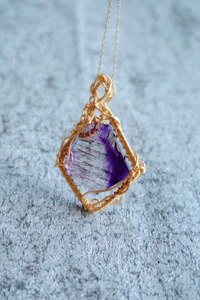紫发晶