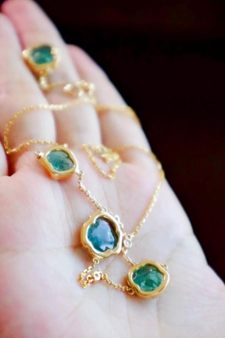 西瓜碧玺镂空戒指