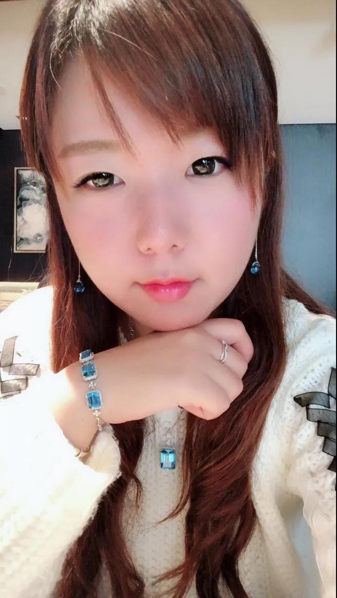 菩心晶舍客户返图-海蓝宝 新手入坑,水晶应该戴左手还是戴右手?-菩心晶舍