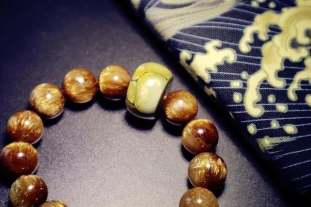 铜发晶手串-铜发晶的功效与作用