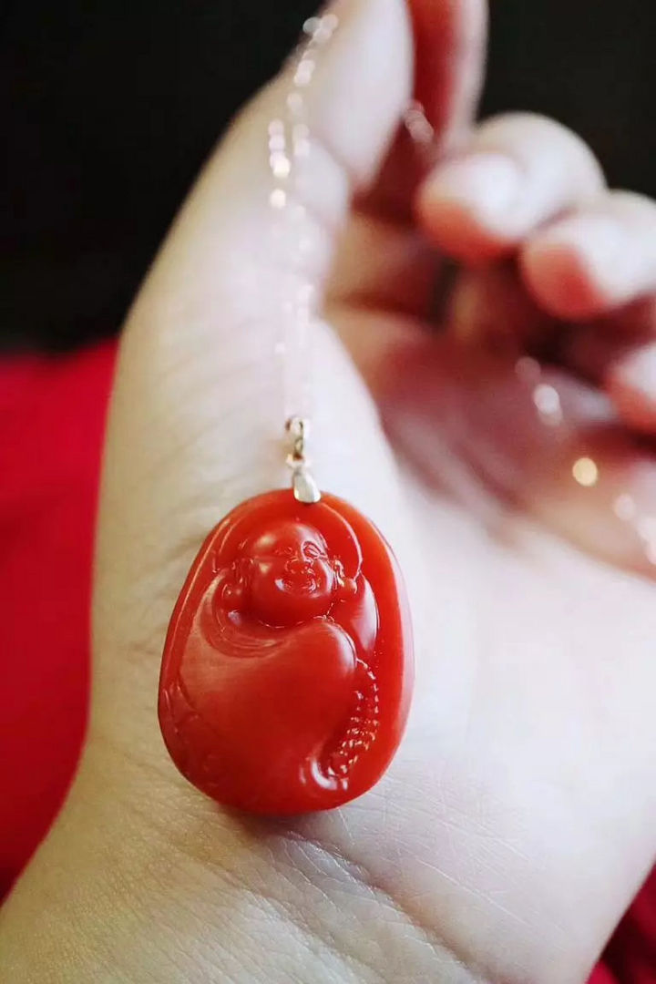 南红玛瑙 南红玛瑙最受欢迎的雕刻题材是什么?-菩心晶舍