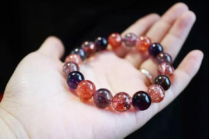天然紫发晶手链 紫发晶为什么叫超级七,紫发晶有什么灵性作用?-菩心晶舍