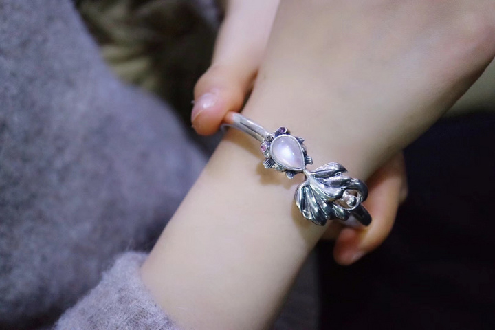 菩心晶舍月光石镯子