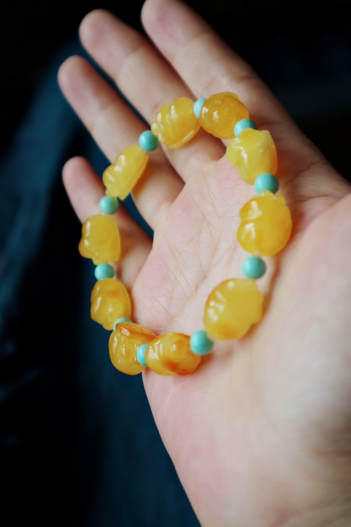 蜜蜡小猪猪手链