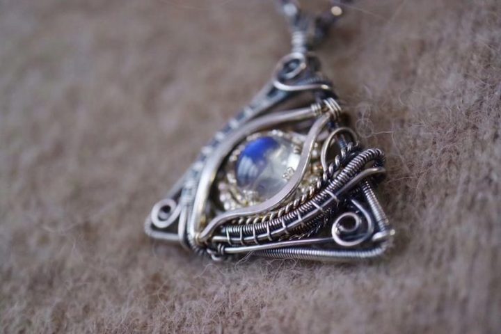 菩心晶舍月光石吊坠