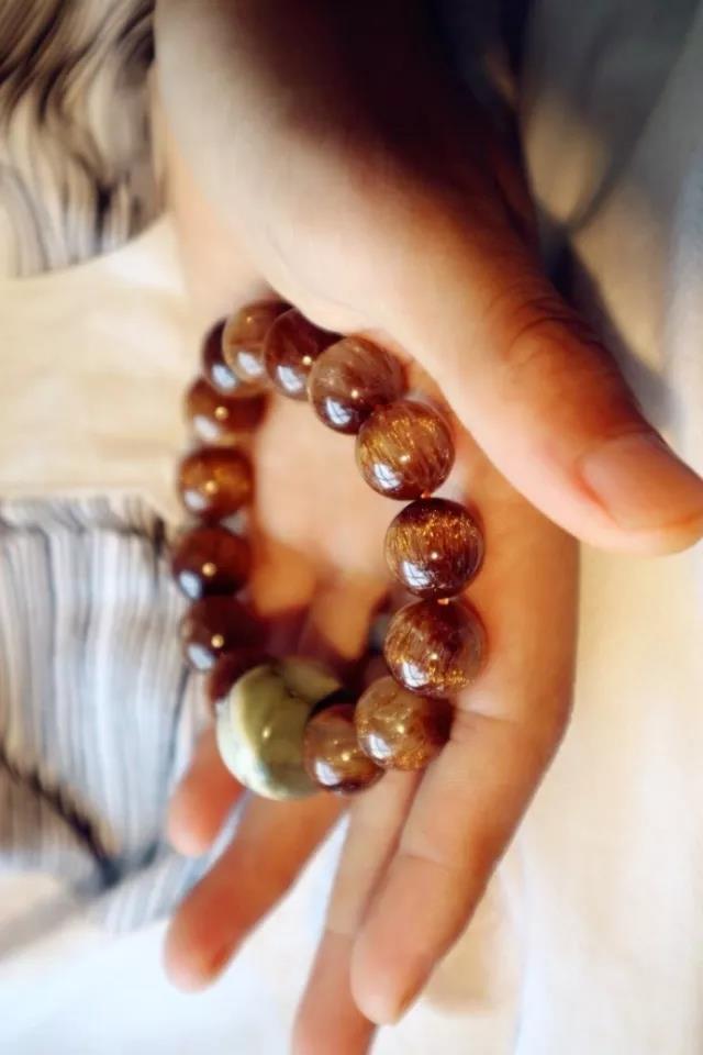 铜发晶手串-铜发晶的功效与作用