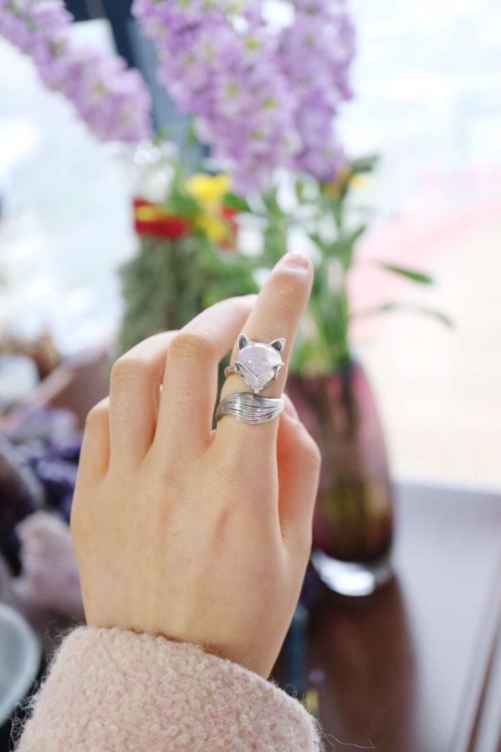 菩心晶舍月光石戒指