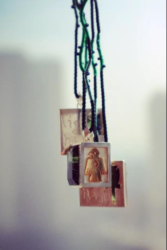 捷克陨石纯银款金字塔项链