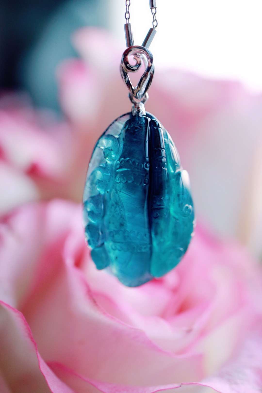 【菩心蓝碧玺】蓝色是碧玺中最名贵的颜色,非常稀少