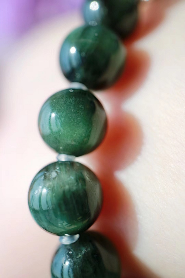 【菩心 | 绿发晶】压力大时可拿着绿发晶冥想绿光充满满身-菩心晶舍
