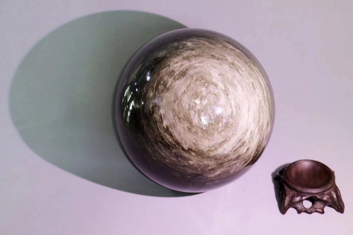 金曜石 | 有求必应